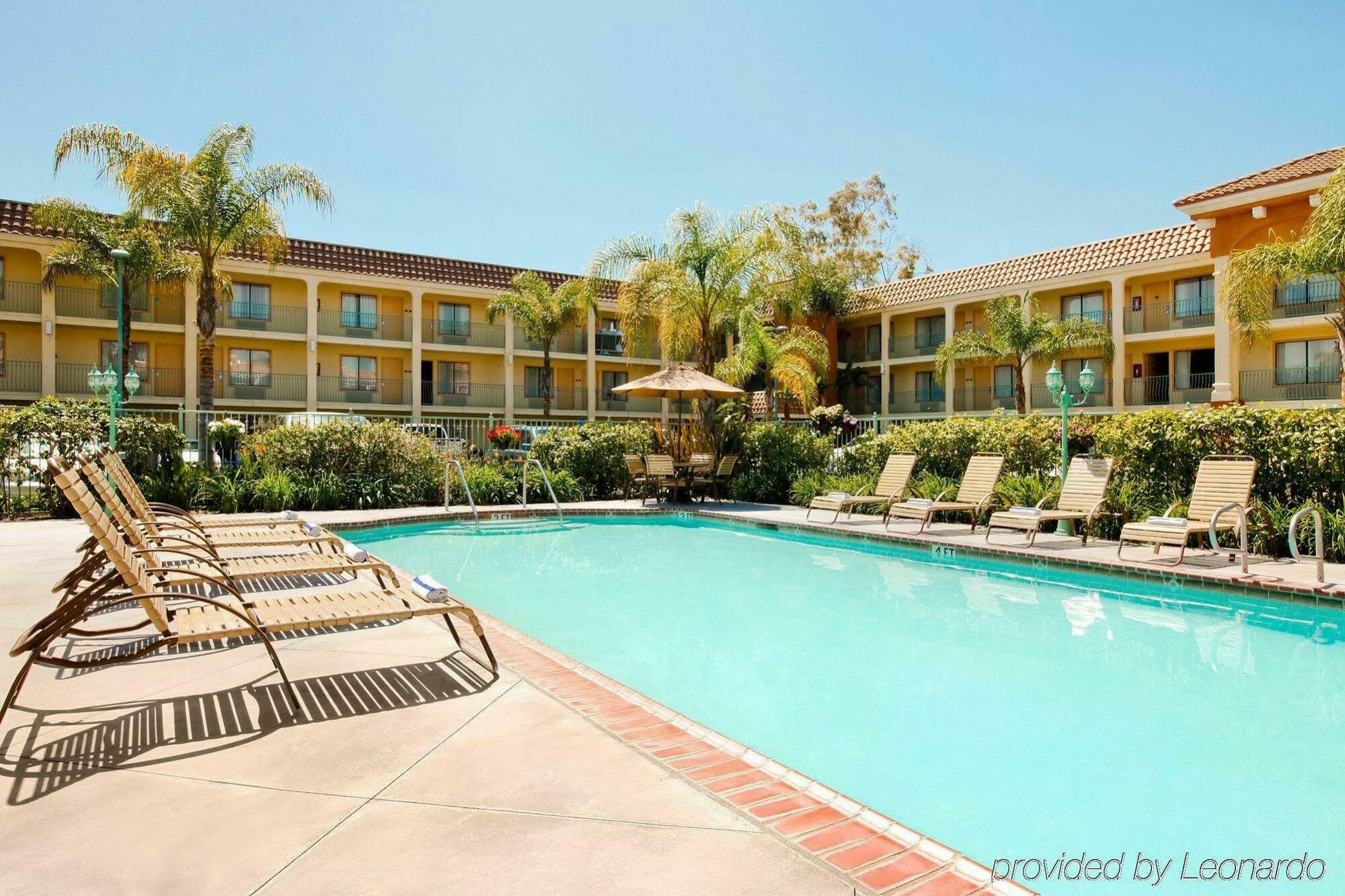 Cortona Inn And Suites Anaheim Resort Zewnętrze zdjęcie